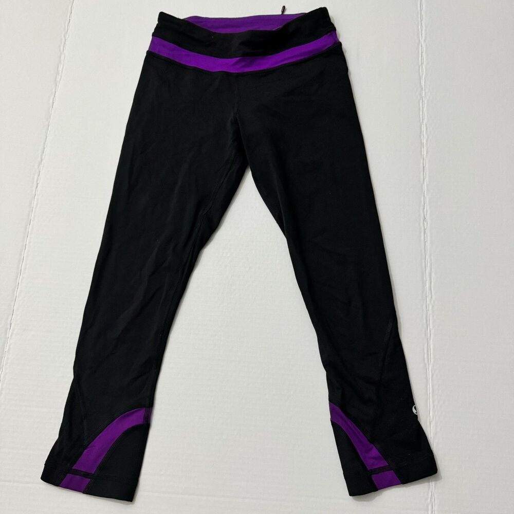 Lululemon Run Inspire Crop II Black and Puple Leggings Size 2 Yoga Gym Athleisur